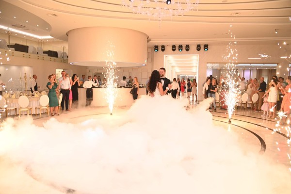 ef71c9b0-ac13-4c77-8cac-8e9fe6fc93a7